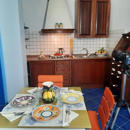 Paradise فندق مبيت وإفطار Vietri