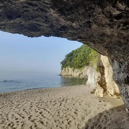 فندق مبيت وإفطار Paradise