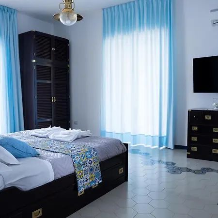 Paradise فندق مبيت وإفطار