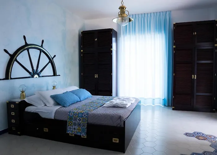 فندق مبيت وإفطار Paradise 4*